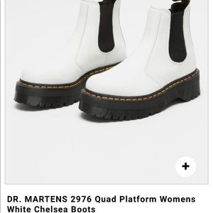Dr. Martens Quad White Chelsea boots. Only worn twice! Size 7 in great condition
